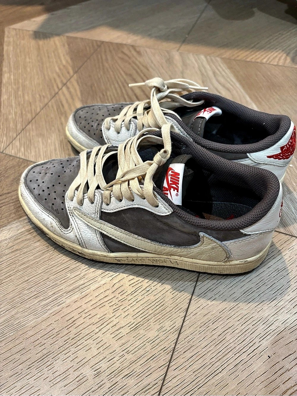 Nike Air Jordan 1 Low OG SP x Travis Scott 'Reverse Mocha' Sneakers
